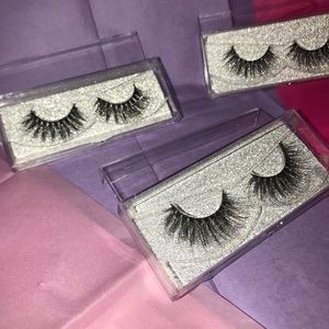 3D MINK LASHES ON Divassy.co !!